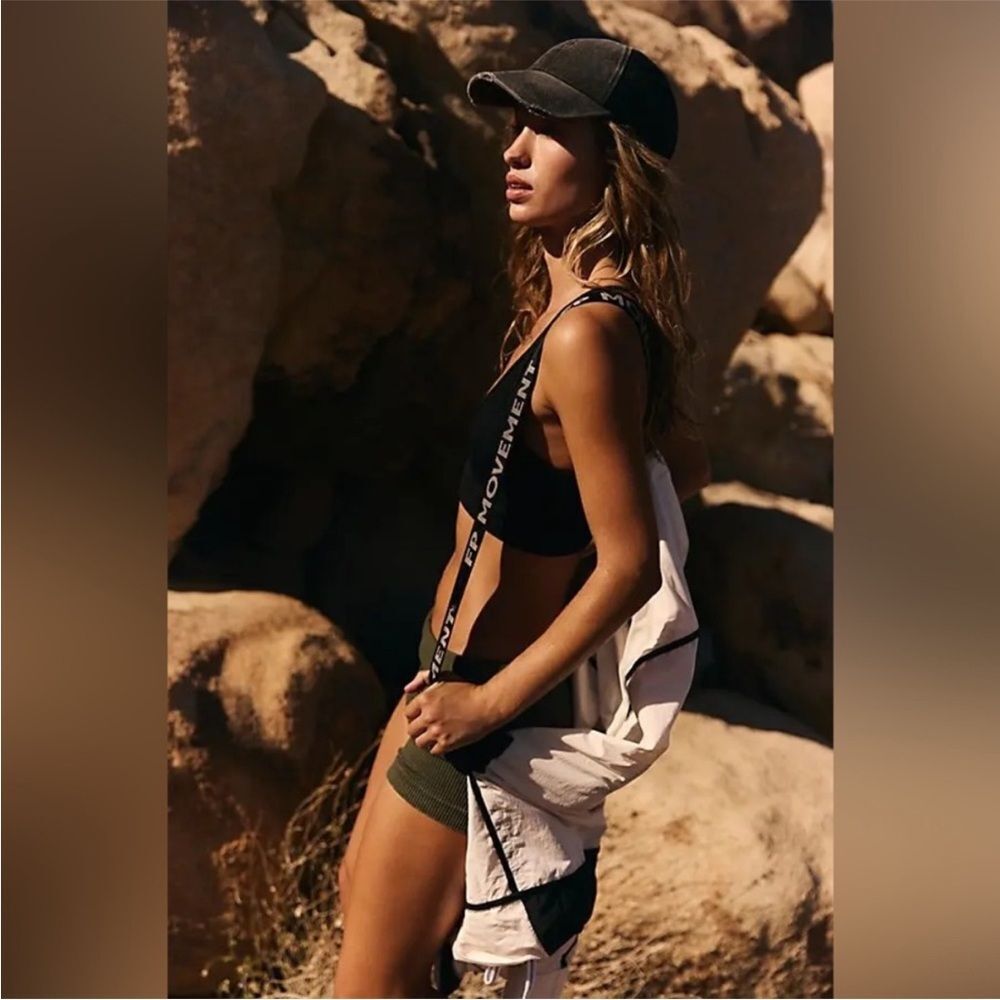 FREE PEOPLE MOVEMENT Peace Out Backpack Parachute Parka - Picture 6 of 12